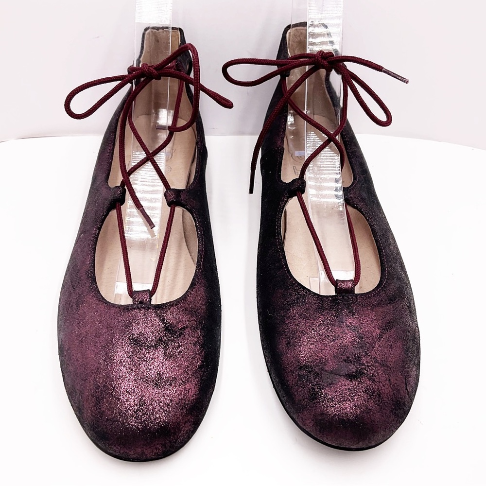 🆕{Hoo Studio} Lace-Up Leather Ballet Flats